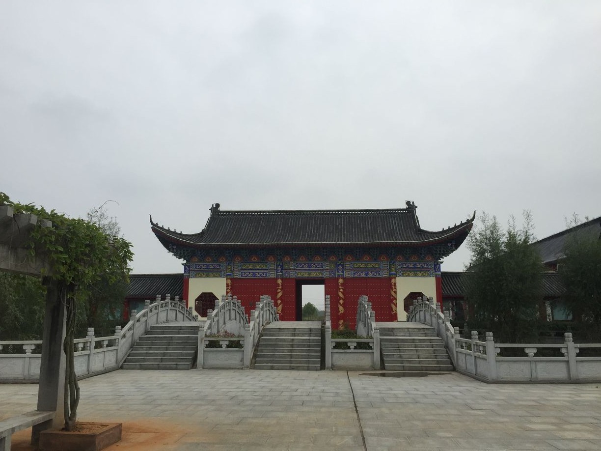 大门